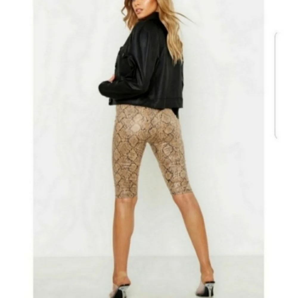 Boohoo nwt faux